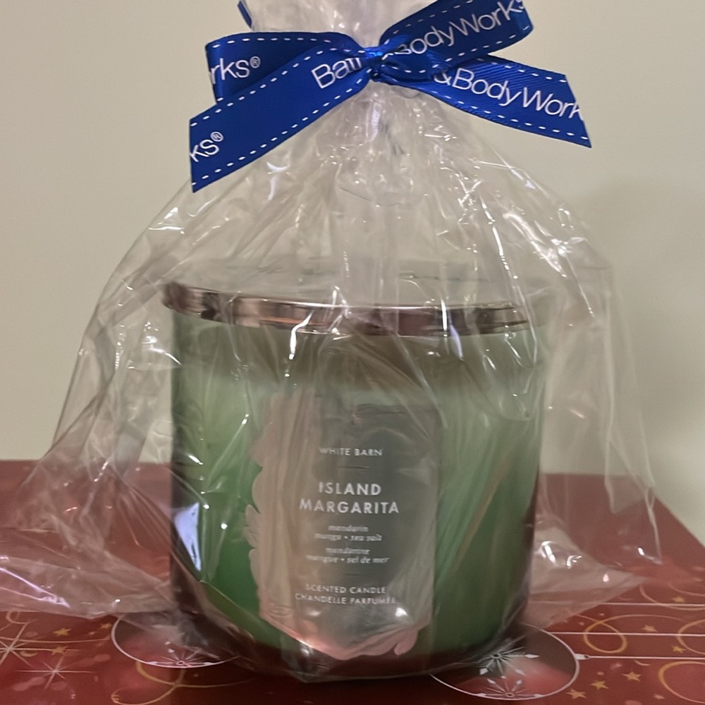 White Barn Island Margarita 3 Wick Candle